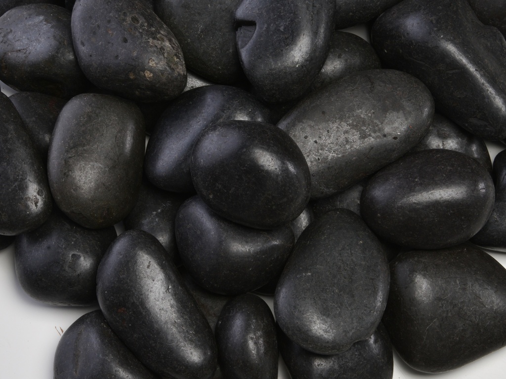 Ornate Beach Pebbles Black Polished 2 - 3in - Bulk